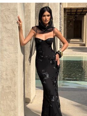 babyboo navy blue dress Veronique ruffle hem Maxi Dress in Navy – sis label main image 1